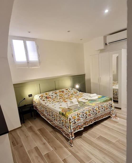 Le Prie Rooms Genua Exteriör bild